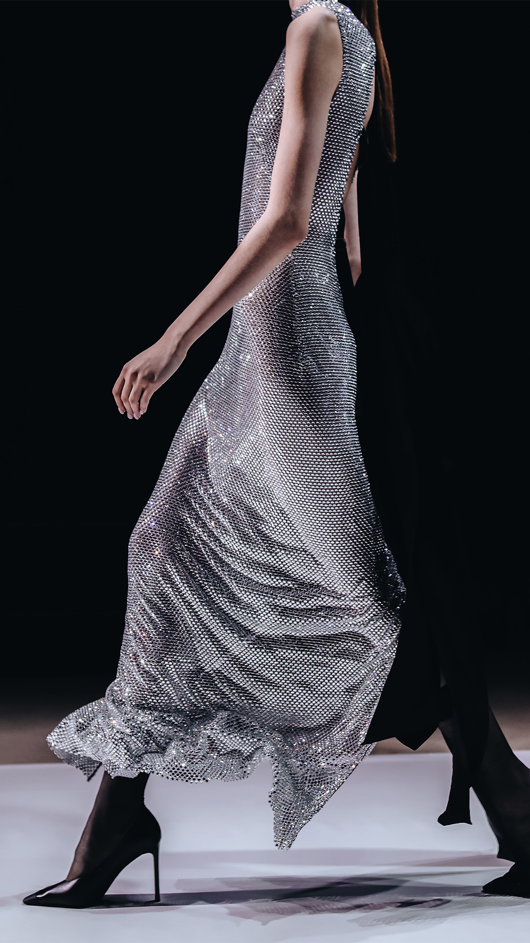 Özel Davetler İçin Şıklığı Yakalayacağınız 9 Gece Elbisesi